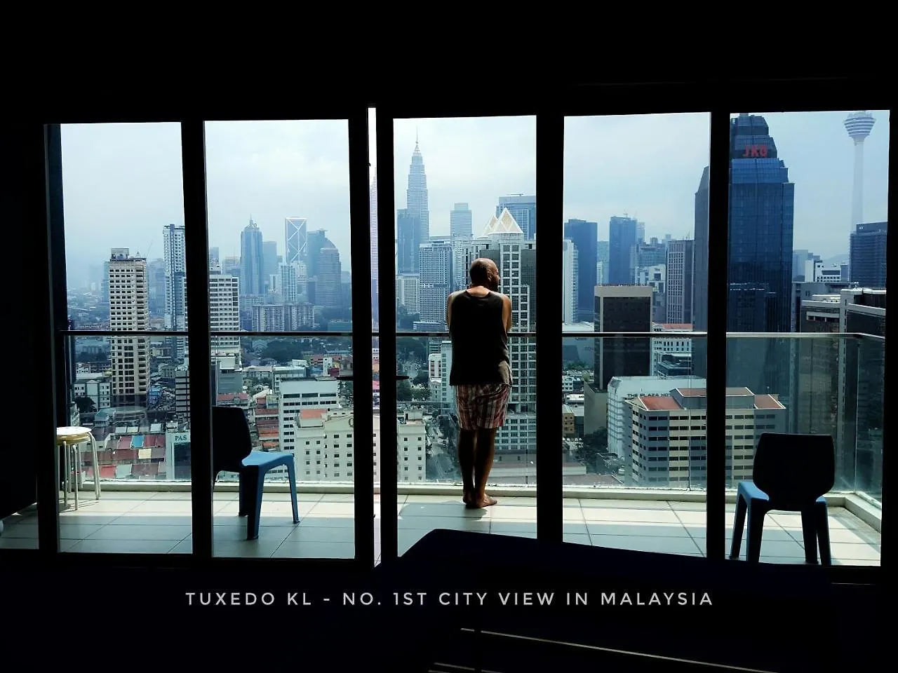 Hostel Tuxedo Kl No.1 Rooftop Pool W Skyscraper Views Hotel Kuala Lumpur Malezja